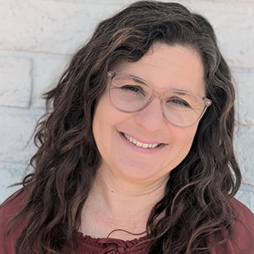 Dr. Amanda DeBree, Placentia Veterinarian